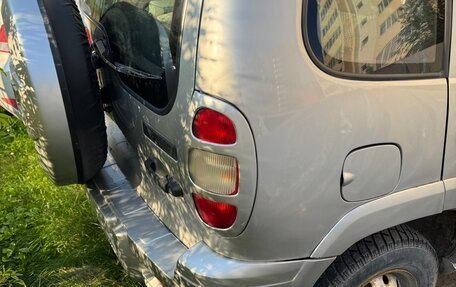 Chevrolet Niva I рестайлинг, 2004 год, 340 000 рублей, 4 фотография
