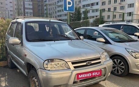 Chevrolet Niva I рестайлинг, 2004 год, 340 000 рублей, 6 фотография