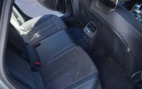 Audi A4, 2019 год, 4 800 000 рублей, 14 фотография
