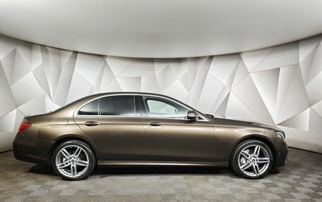 Mercedes-Benz E-Класс, 2017 год, 2 799 000 рублей, 5 фотография