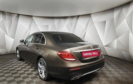 Mercedes-Benz E-Класс, 2017 год, 2 799 000 рублей, 3 фотография