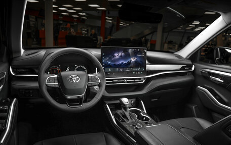 Toyota Highlander, 2025 год, 5 390 000 рублей, 13 фотография
