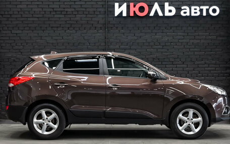 Hyundai ix35 I рестайлинг, 2013 год, 1 100 000 рублей, 10 фотография
