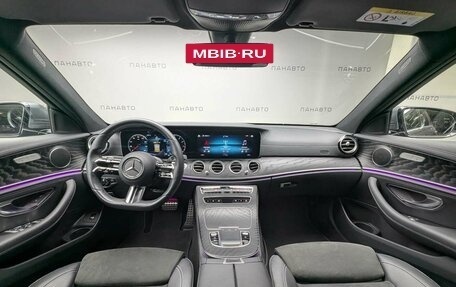 Mercedes-Benz E-Класс, 2021 год, 4 697 000 рублей, 5 фотография