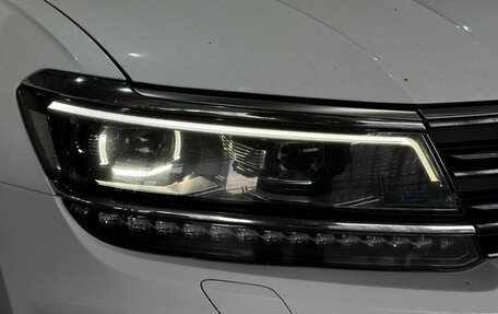 Volkswagen Tiguan II, 2018 год, 2 090 000 рублей, 19 фотография