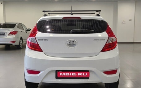 Hyundai Solaris II рестайлинг, 2013 год, 960 000 рублей, 10 фотография