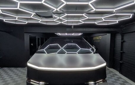 Tesla Cybertruck, 2024 год, 7 300 000 рублей, 1 фотография