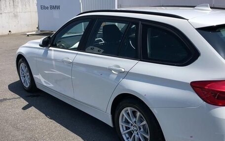 BMW 3 серия, 2018 год, 1 350 000 рублей, 8 фотография