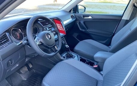 Volkswagen Tiguan II, 2018 год, 2 149 000 рублей, 10 фотография