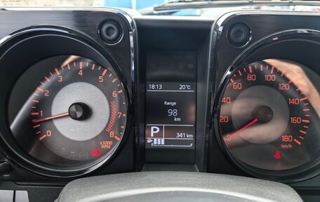 Suzuki Jimny, 2023 год, 2 650 000 рублей, 11 фотография