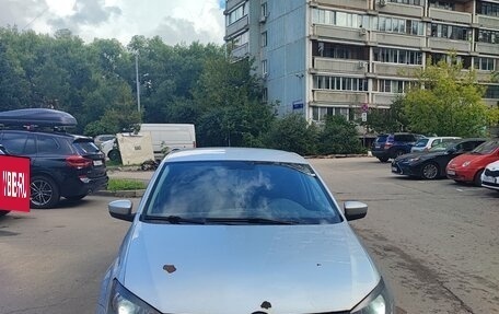 Volkswagen Polo VI (EU Market), 2012 год, 333 000 рублей, 2 фотография