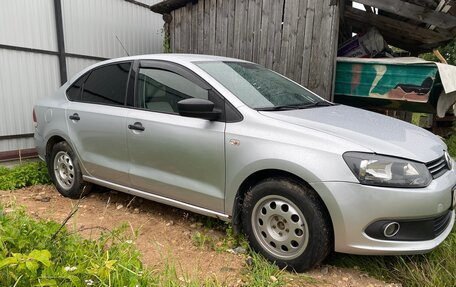 Volkswagen Polo VI (EU Market), 2012 год, 542 000 рублей, 3 фотография