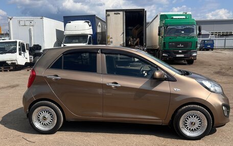 KIA Picanto II, 2011 год, 900 000 рублей, 4 фотография