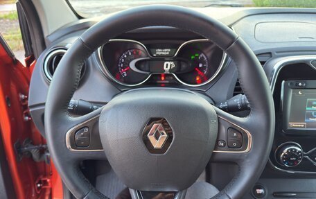 Renault Kaptur I рестайлинг, 2017 год, 1 195 000 рублей, 26 фотография