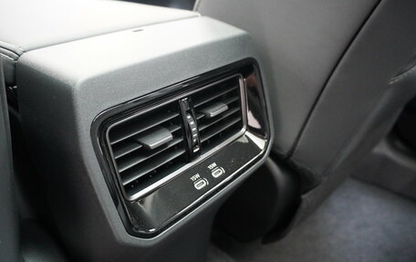 Toyota RAV4, 2026 год, 4 590 000 рублей, 17 фотография