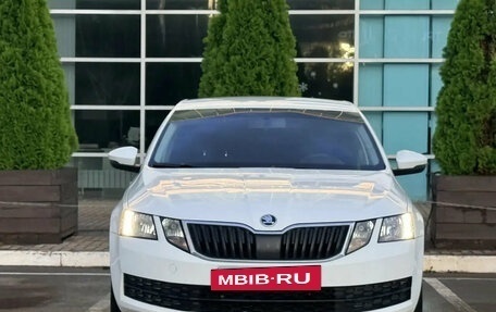 Skoda Octavia, 2017 год, 1 495 000 рублей, 2 фотография