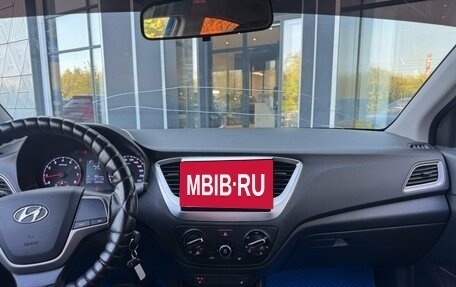 Hyundai Solaris II рестайлинг, 2019 год, 1 400 000 рублей, 9 фотография