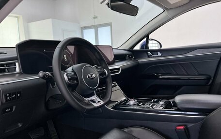 KIA K5, 2020 год, 3 050 000 рублей, 25 фотография