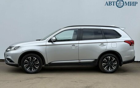 Mitsubishi Outlander III рестайлинг 3, 2021 год, 2 470 000 рублей, 8 фотография