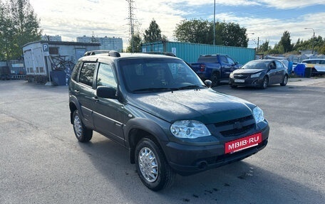 Chevrolet Niva I рестайлинг, 2019 год, 749 000 рублей, 3 фотография