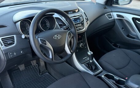 Hyundai Elantra V, 2015 год, 1 170 000 рублей, 11 фотография