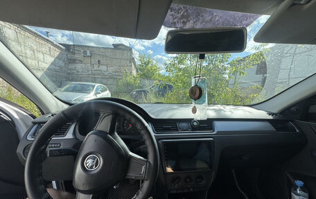 Skoda Rapid I, 2015 год, 470 000 рублей, 2 фотография