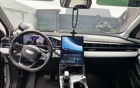 Geely Atlas, 2024 год, 3 050 000 рублей, 10 фотография
