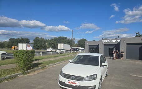 Volkswagen Polo VI (EU Market), 2017 год, 1 000 000 рублей, 2 фотография