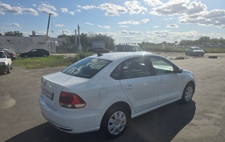 Volkswagen Polo VI (EU Market), 2017 год, 1 000 000 рублей, 4 фотография