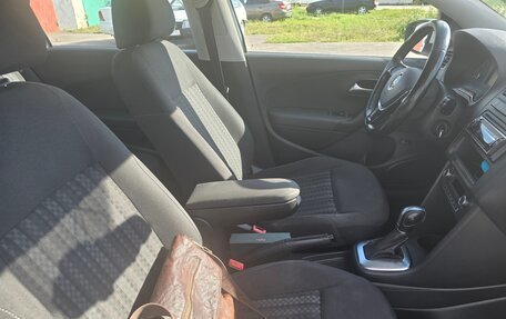 Volkswagen Polo VI (EU Market), 2017 год, 1 000 000 рублей, 10 фотография