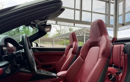 Porsche 911, 2022 год, 15 990 000 рублей, 20 фотография