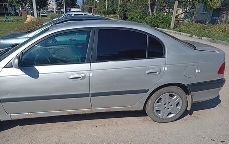 Toyota Avensis III рестайлинг, 1999 год, 160 000 рублей, 4 фотография