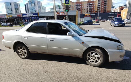 Toyota Vista, 1994 год, 220 000 рублей, 2 фотография