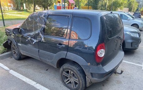 Chevrolet Niva I рестайлинг, 2013 год, 190 000 рублей, 4 фотография