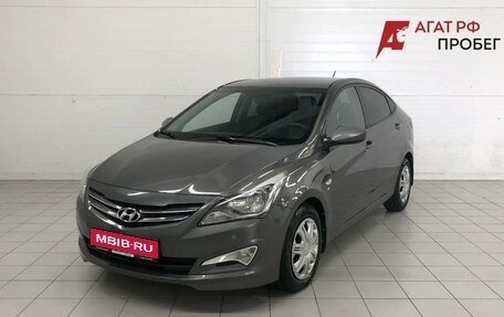 Hyundai Solaris II рестайлинг, 2015 год, 1 050 000 рублей, 1 фотография