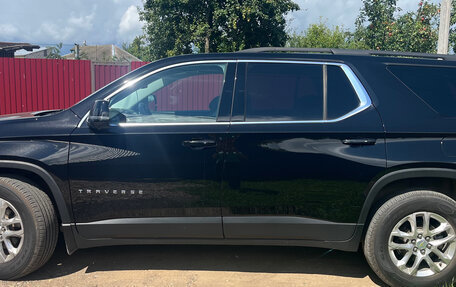 Chevrolet Traverse II, 2020 год, 3 000 000 рублей, 4 фотография