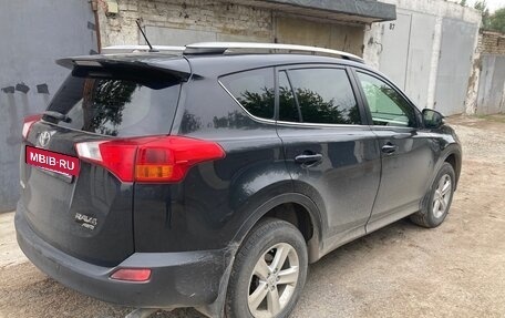 Toyota RAV4, 2013 год, 2 250 000 рублей, 3 фотография