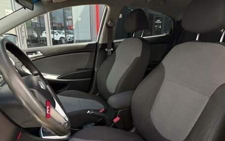 Hyundai Solaris II рестайлинг, 2013 год, 649 000 рублей, 15 фотография
