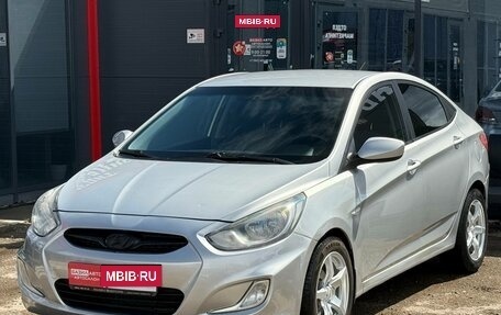 Hyundai Solaris II рестайлинг, 2013 год, 649 000 рублей, 4 фотография