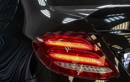 Mercedes-Benz E-Класс, 2018 год, 3 749 000 рублей, 10 фотография