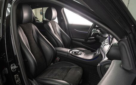 Mercedes-Benz E-Класс, 2018 год, 3 749 000 рублей, 17 фотография