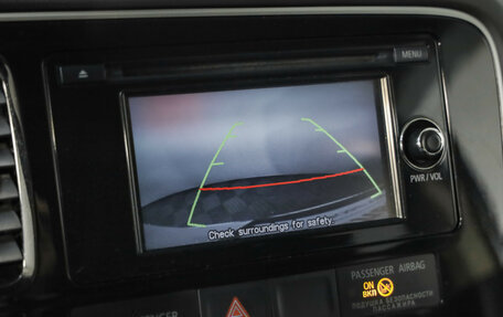 Mitsubishi Outlander III рестайлинг 3, 2014 год, 1 299 000 рублей, 14 фотография