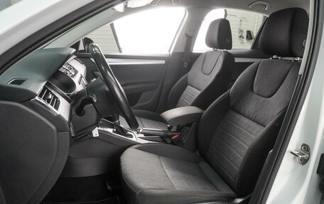 Skoda Octavia, 2017 год, 1 749 000 рублей, 10 фотография