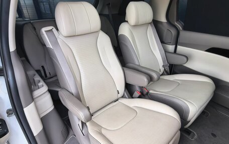 KIA Carnival, 2021 год, 4 199 000 рублей, 13 фотография