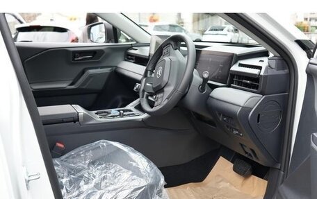 Toyota RAV4, 2026 год, 8 100 000 рублей, 9 фотография
