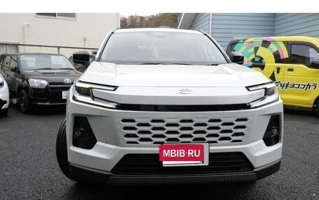 Toyota RAV4, 2026 год, 8 100 000 рублей, 2 фотография