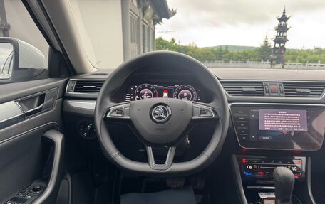 Skoda Superb III рестайлинг, 2023 год, 2 159 000 рублей, 14 фотография