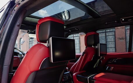 Land Rover Range Rover IV рестайлинг, 2019 год, 9 900 000 рублей, 12 фотография