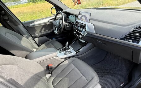 BMW X3, 2018 год, 3 250 000 рублей, 10 фотография