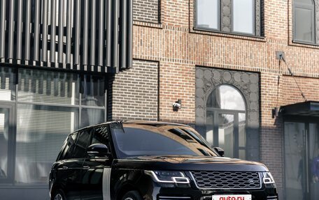 Land Rover Range Rover IV рестайлинг, 2019 год, 9 900 000 рублей, 3 фотография